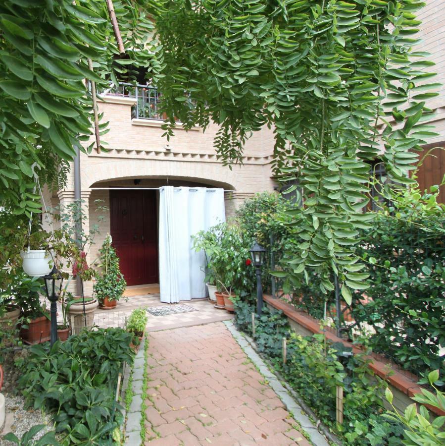 B&B Le Ragazze Sorbara Buitenkant foto